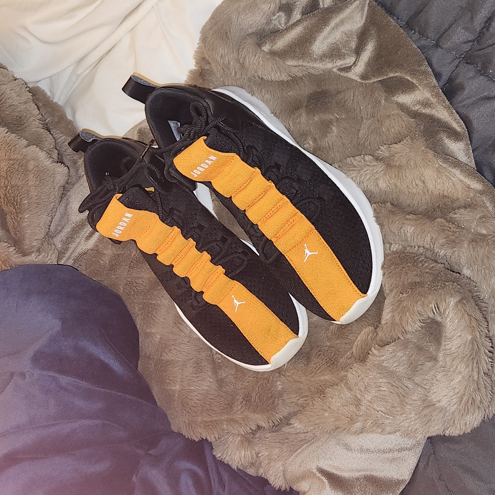 Jordan Samples - Picture 8 of 9